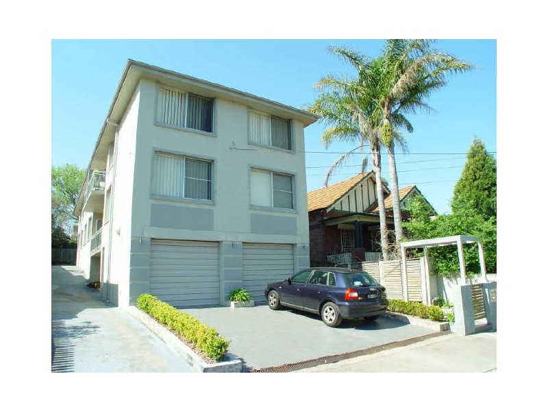 2/130 Gipps Street, Drummoyne NSW 2047
