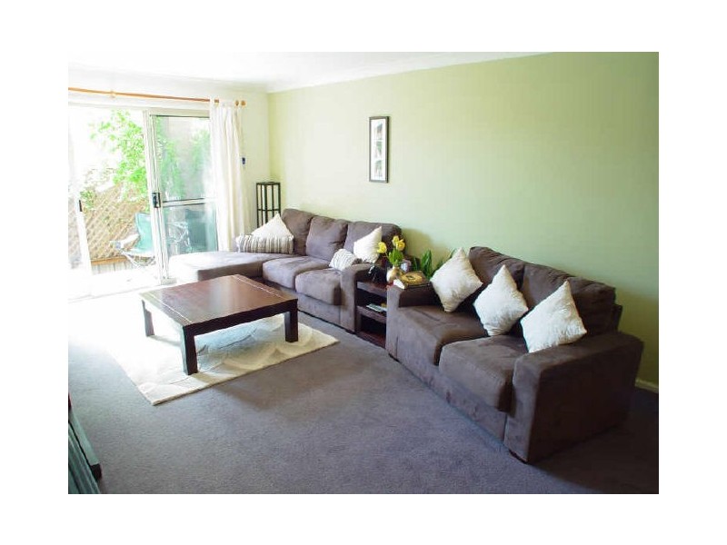 2/185 Quarry Road, Ryde NSW 2112