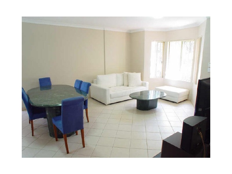 2/84 Bowden Street, Ryde NSW 2112