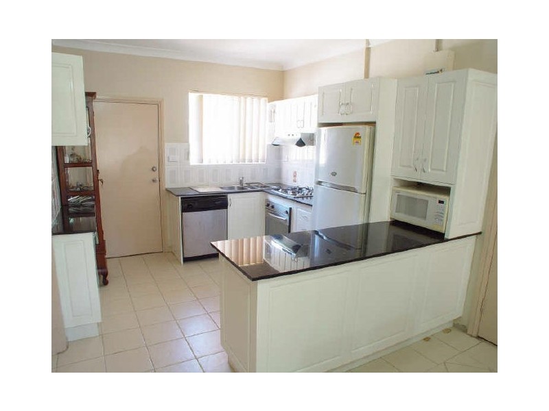 2/84 Bowden Street, Ryde NSW 2112