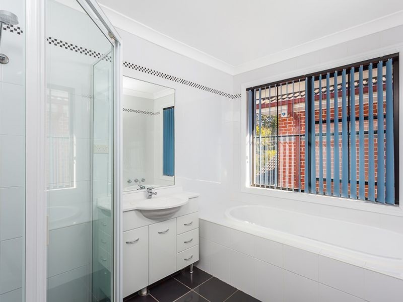 1B Hermoyne Street, West Ryde NSW 2114