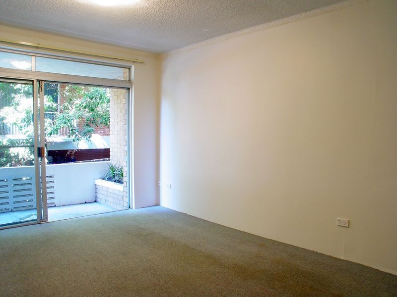 2/8 Curzon Street, Ryde NSW 2112