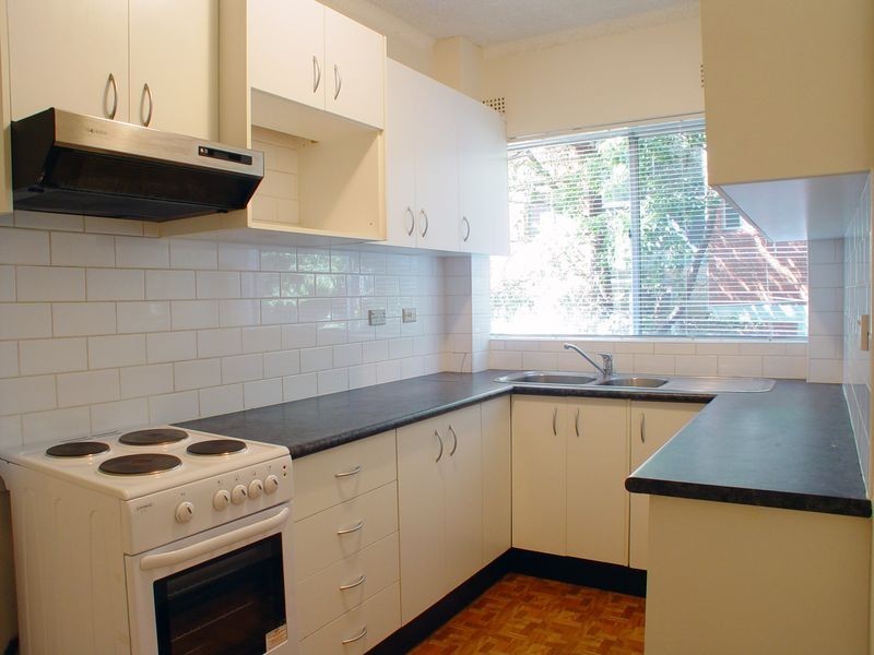 2/8 Curzon Street, Ryde NSW 2112