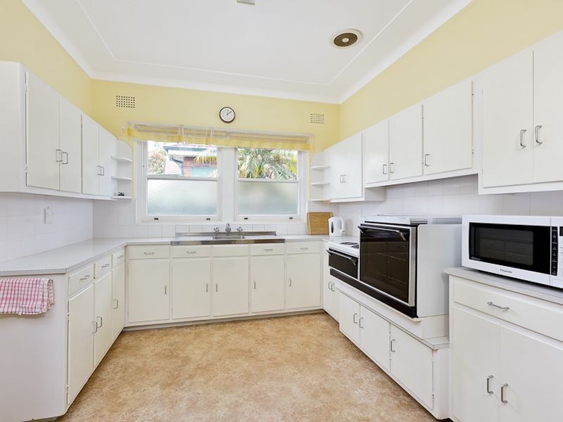 21 Acacia Street, Eastwood NSW 2122