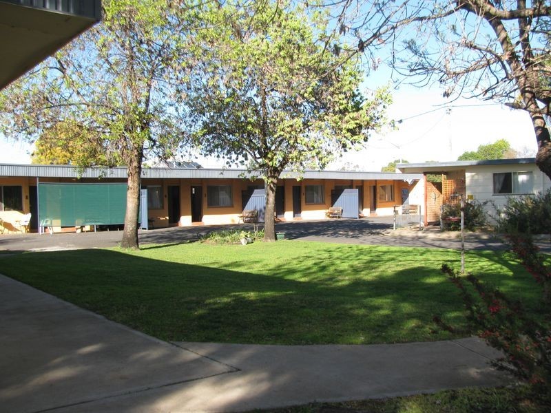 108 Miller Street (Castlereagh Highway), Gilgandra NSW 2827