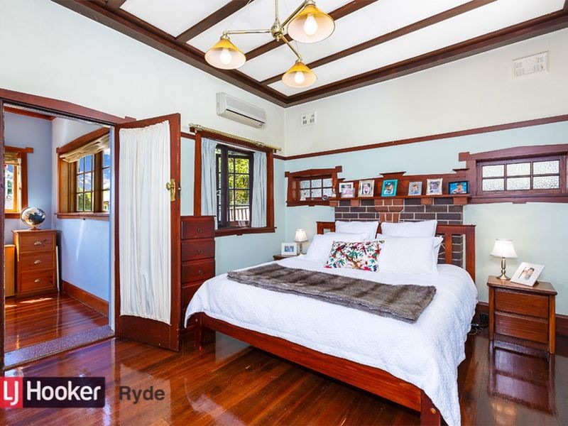 7 Dalton Avenue, Eastwood NSW 2122