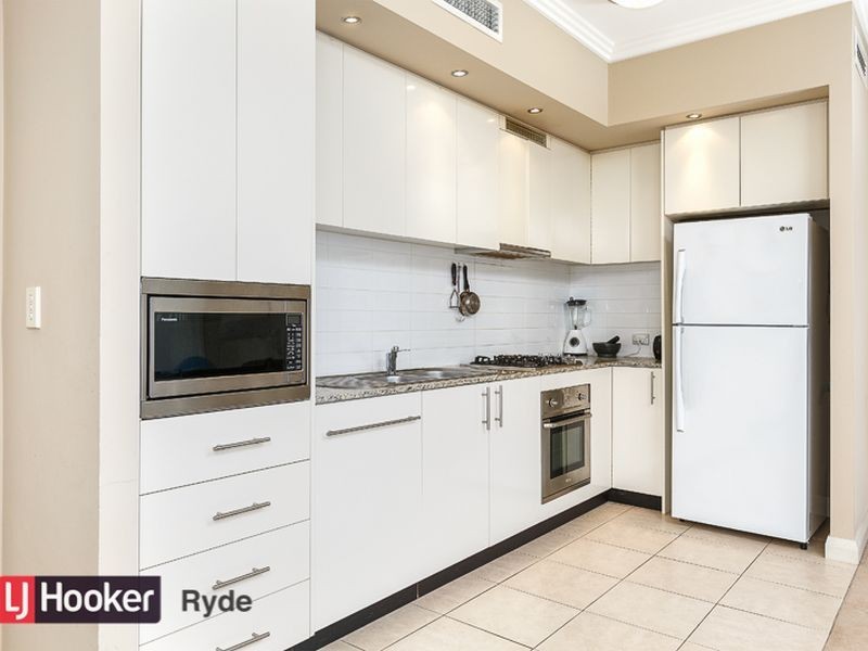 28/5 Bay Drive, Meadowbank NSW 2114