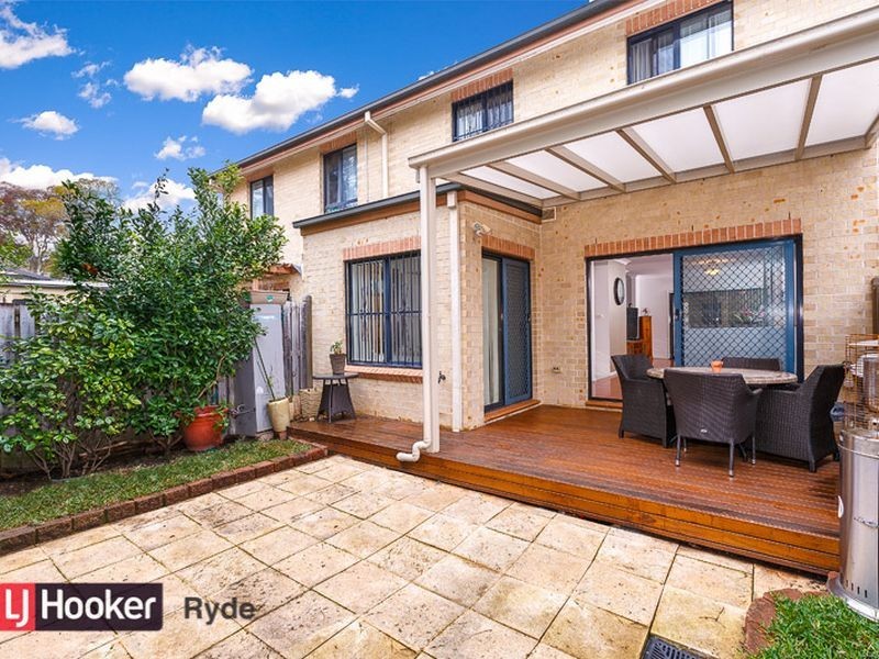 15 Hewin Close, Liberty Grove NSW 2138