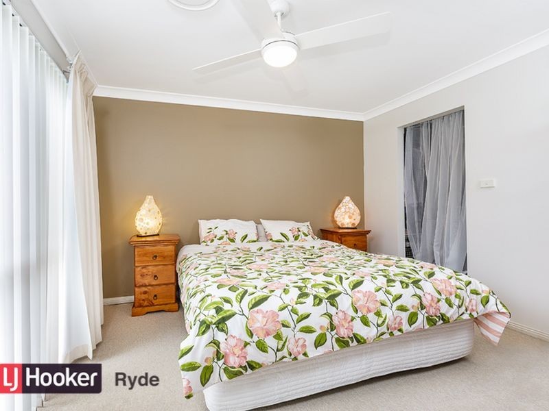 15 Hewin Close, Liberty Grove NSW 2138