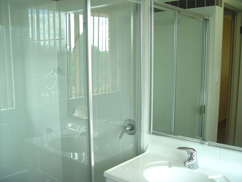 2a Hinkler Avenue, Ryde NSW 2112