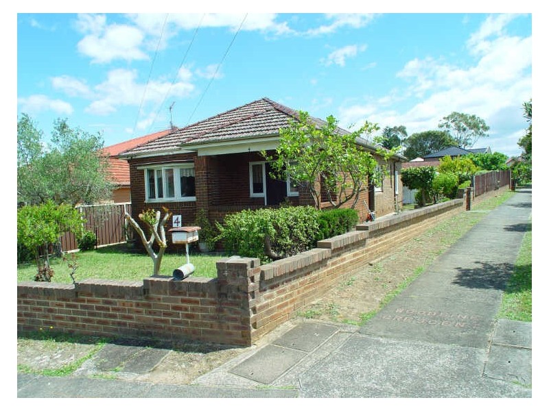 4 Greene Avenue, Ryde NSW 2112