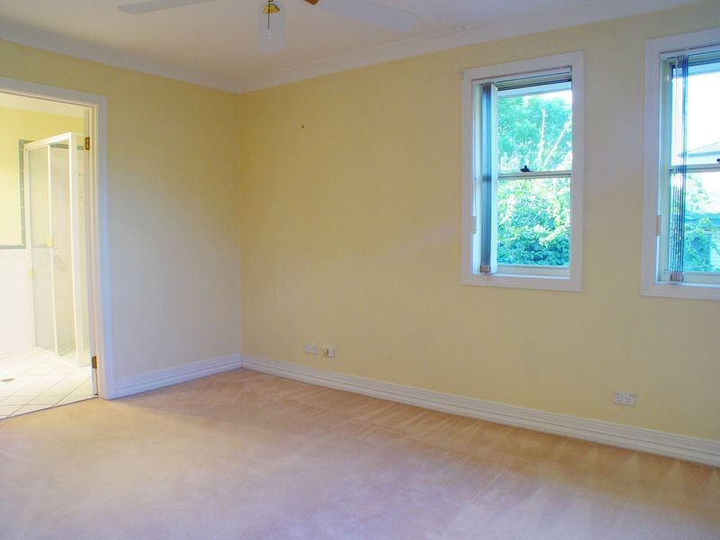 20B Crescent Avenue, Ryde NSW 2112