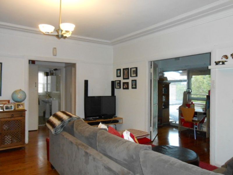 18 Macleay Street, Ryde NSW 2112