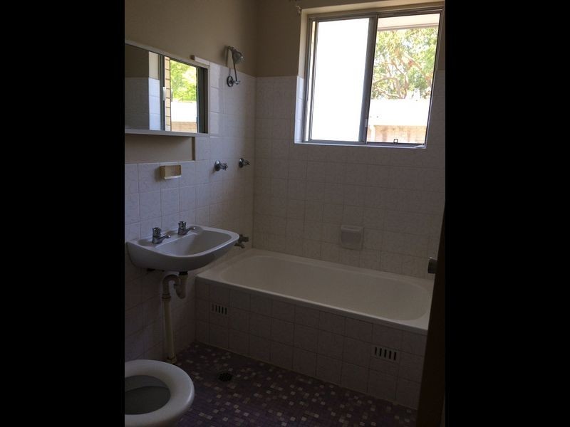 12/96 Burns Bay Road, Lane Cove NSW 2066