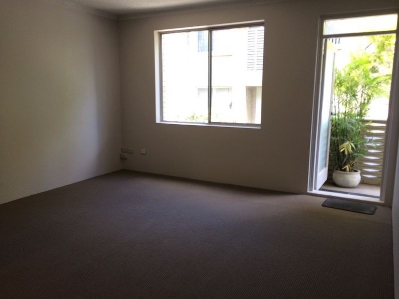 2/96 Burns Bay Road, Lane Cove NSW 2066