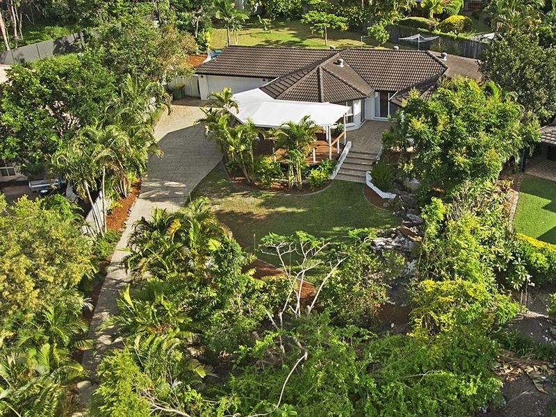 12 Benalla Court, Parkwood QLD 4214