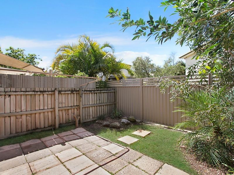 Unit 23/81 Olsen Avenue, Labrador QLD 4215