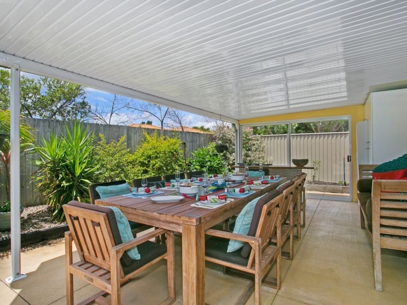 94 Monterey Keys Drive, Helensvale QLD 4212