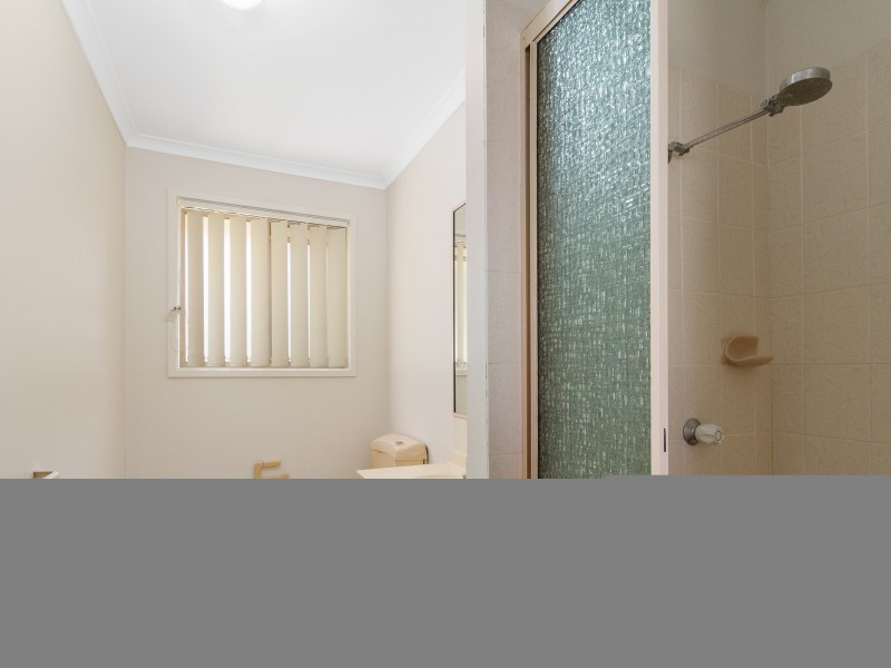 6 Glendale Place, Helensvale QLD 4212