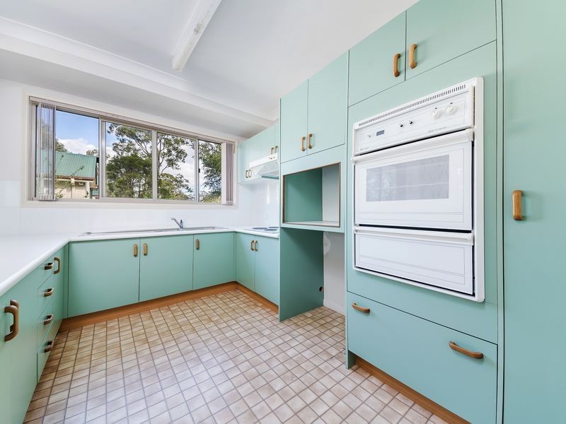 19 Timberlea Court, Helensvale QLD 4212