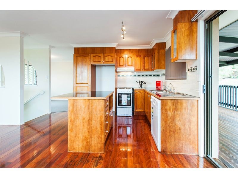 5A High Ridge Road, Gaven QLD 4211