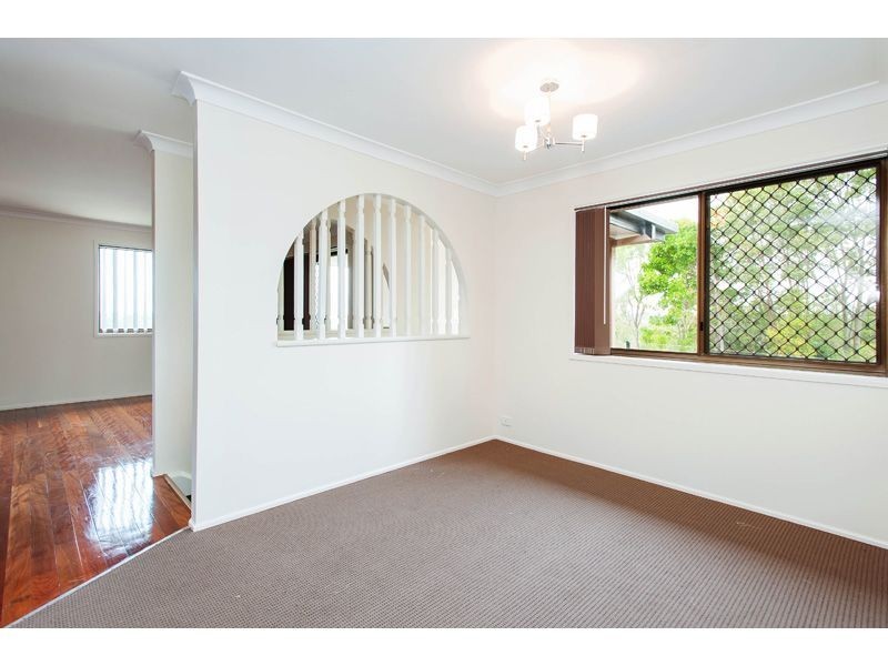 5A High Ridge Road, Gaven QLD 4211