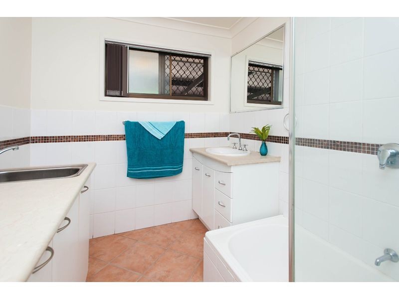 5A High Ridge Road, Gaven QLD 4211