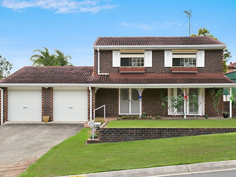 8 Wolvi Place, Helensvale QLD 4212