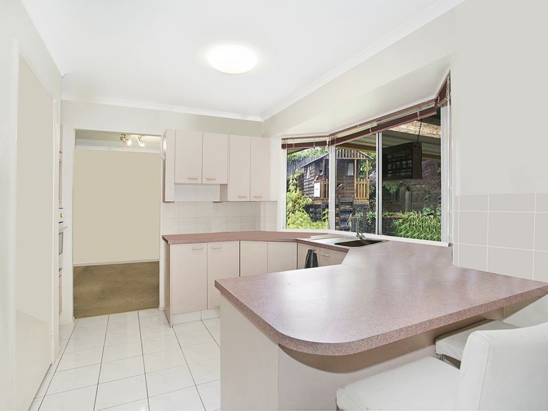 6 Winslow Court, Oxenford QLD 4210