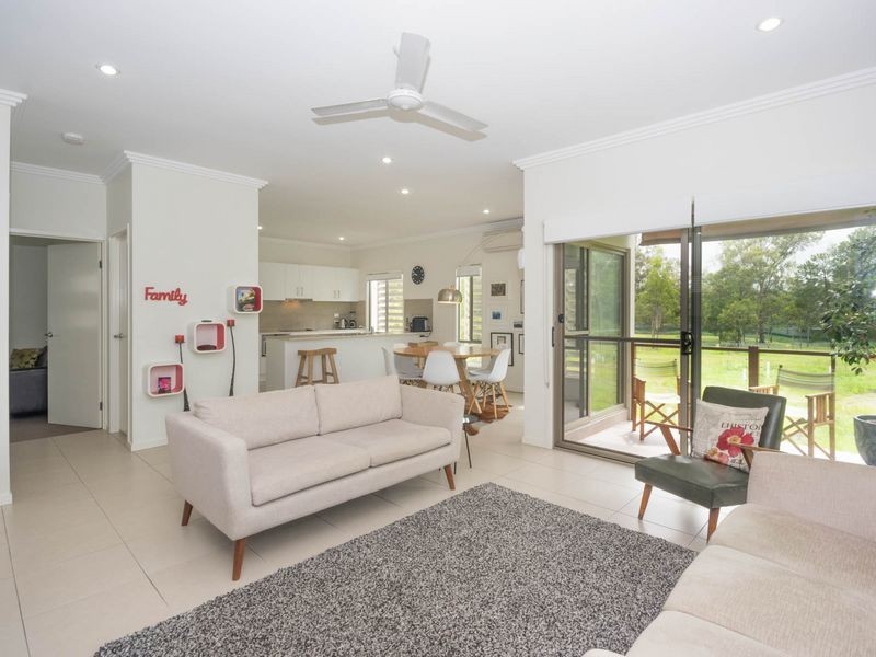 1/16 Careel Close, Helensvale QLD 4212