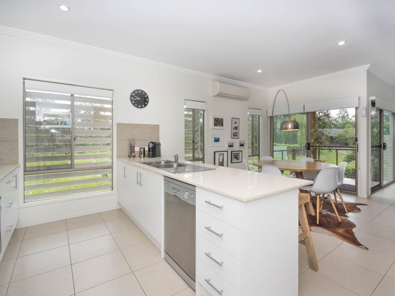 1/16 Careel Close, Helensvale QLD 4212