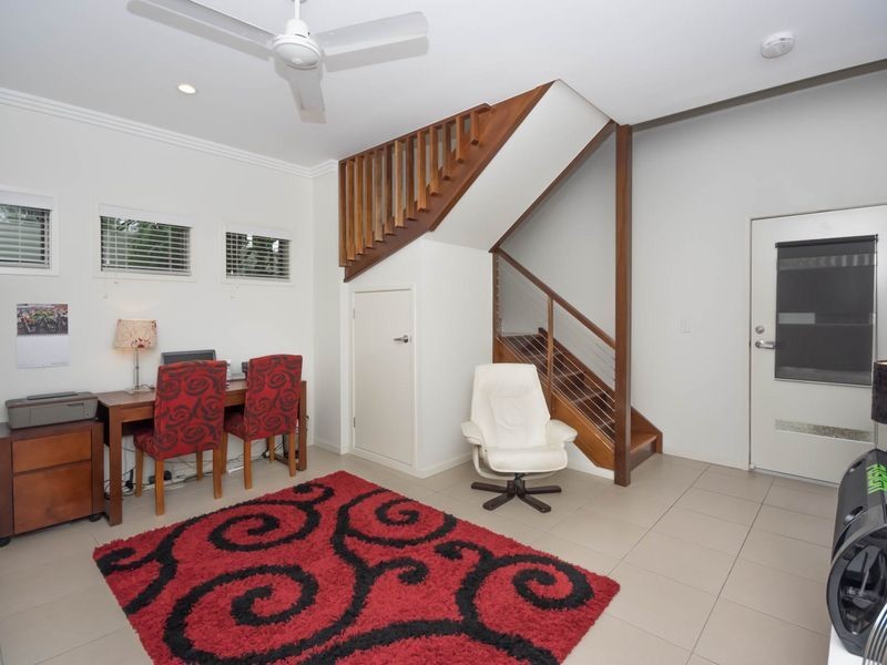 1/16 Careel Close, Helensvale QLD 4212
