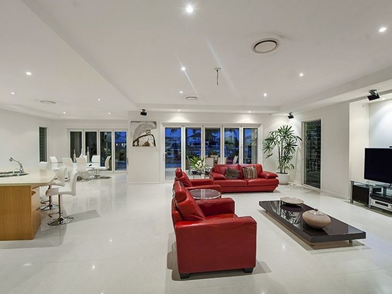 49 Ferrymans Court, Helensvale QLD 4212