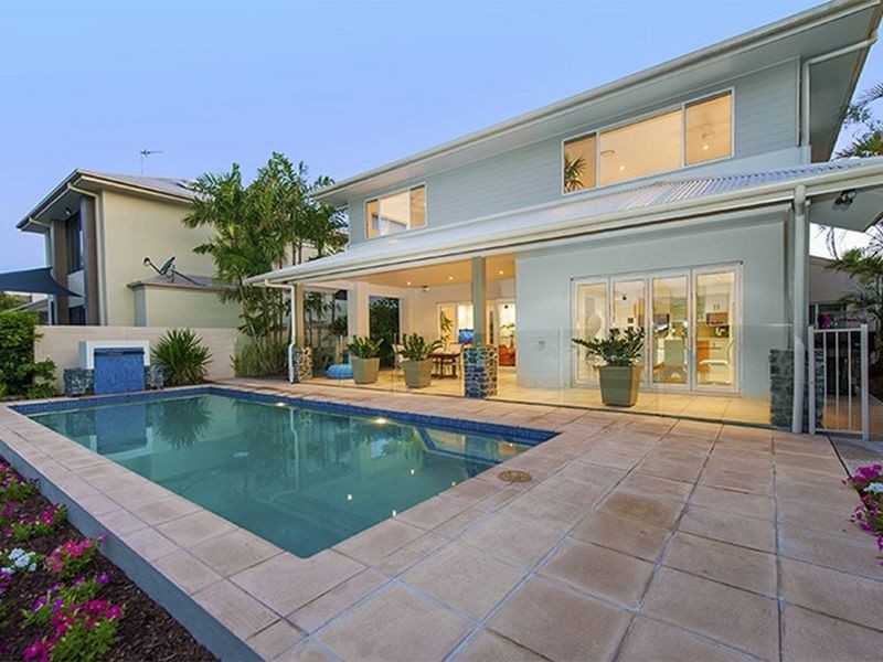 49 Ferrymans Court, Helensvale QLD 4212