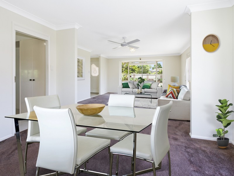 19 Erindale Court, Helensvale QLD 4212