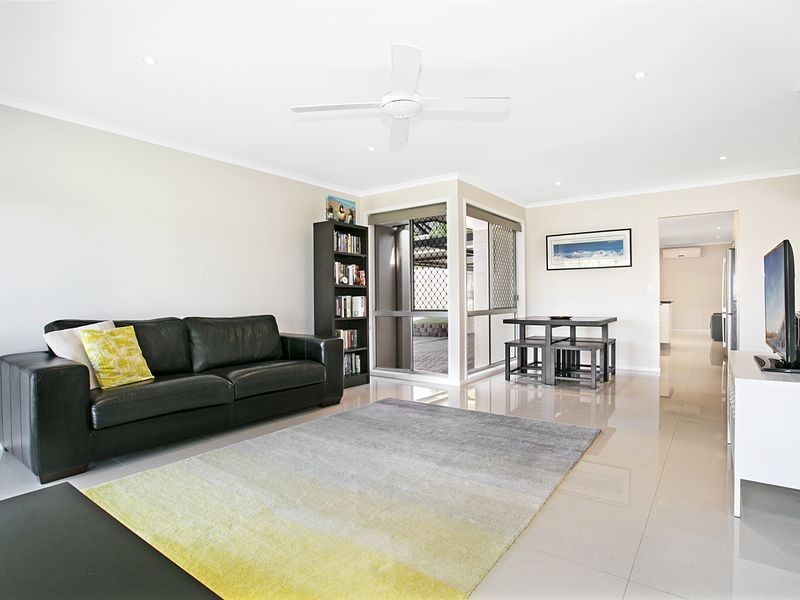 40 Ashford Road, Helensvale QLD 4212