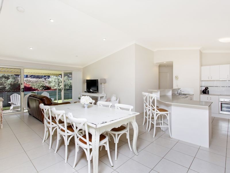 9 Kaplan Street, Oxenford QLD 4210