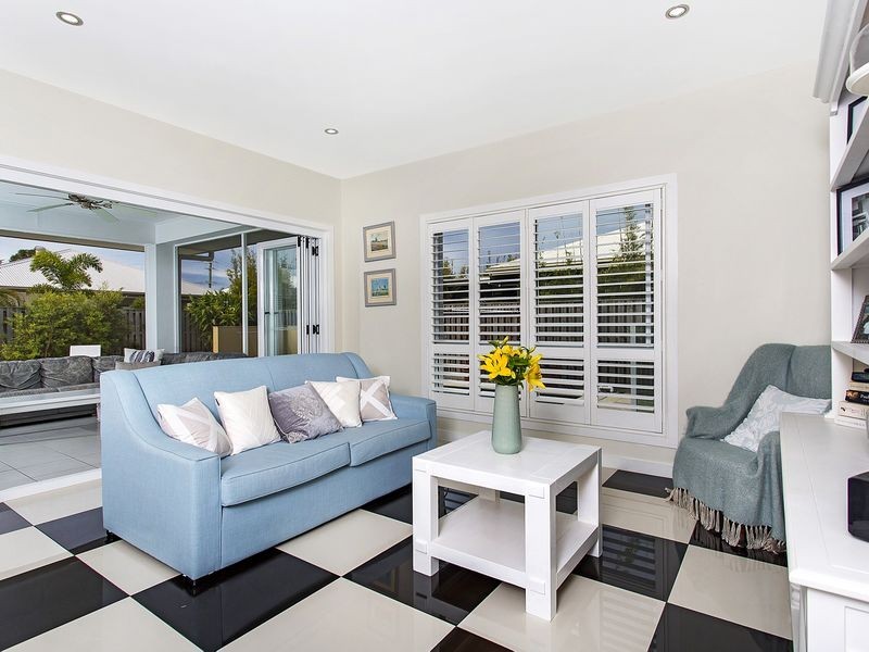 9 Captain Hope Avenue, Maudsland QLD 4210