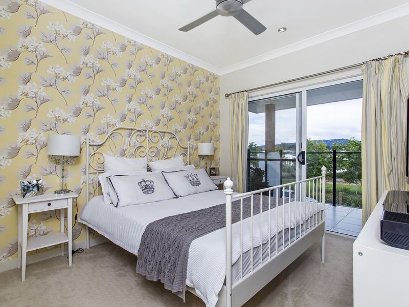 9 Captain Hope Avenue, Maudsland QLD 4210