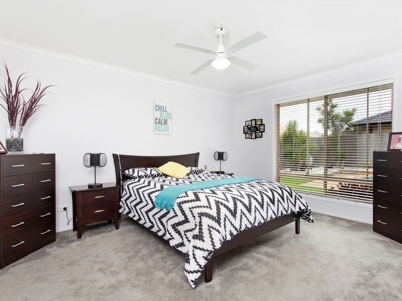 48 Cootharaba Drive, Helensvale QLD 4212