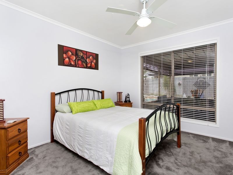 48 Cootharaba Drive, Helensvale QLD 4212