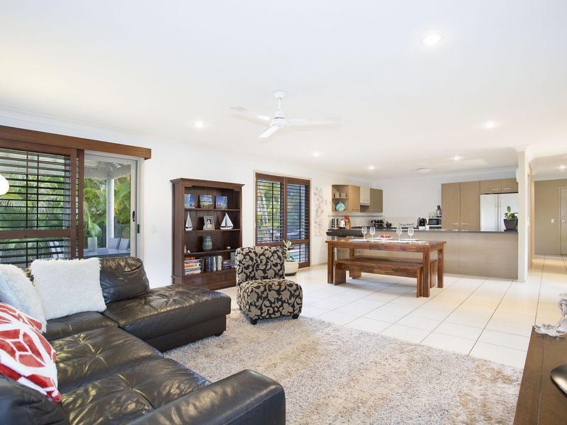 4 Appollo Place, Oxenford QLD 4210