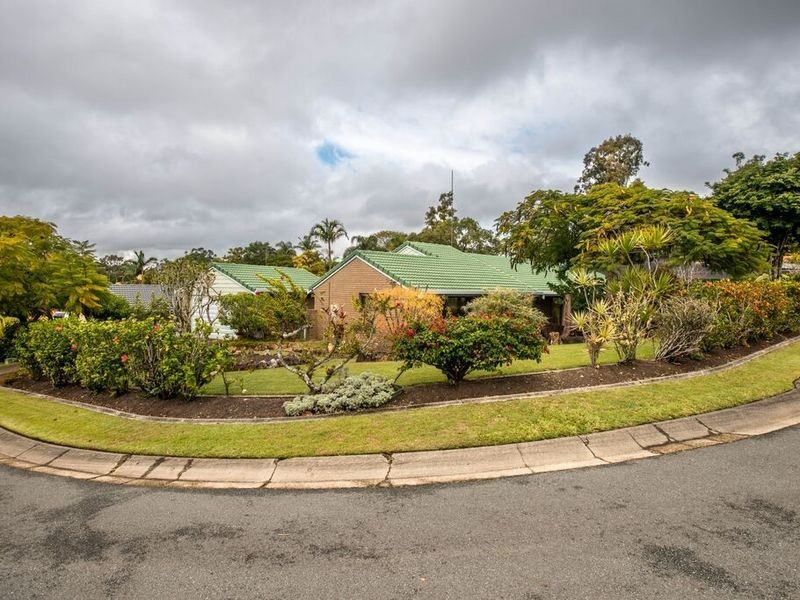 10 Tanunda Drive, Helensvale QLD 4212