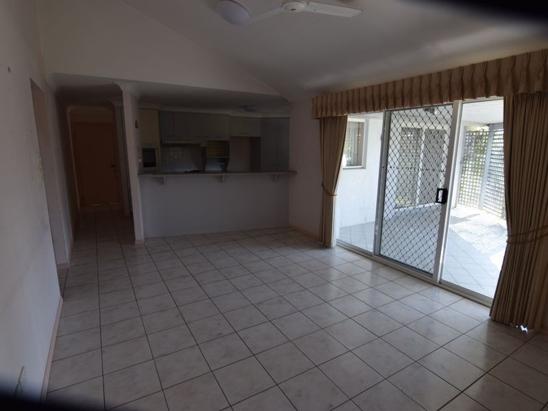 6 Conadilly Court, Carrara QLD 4211