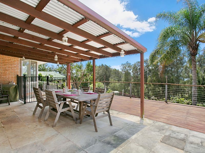 27 Boreen Court, Helensvale QLD 4212