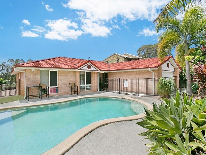 27 Boreen Court, Helensvale QLD 4212
