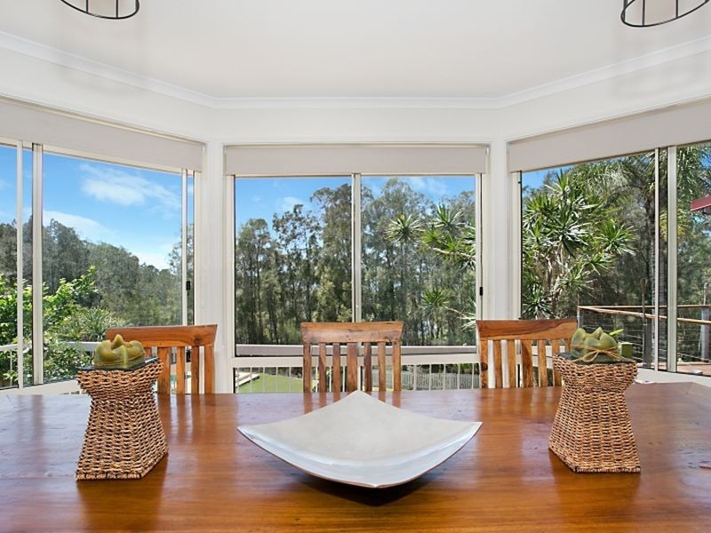 27 Boreen Court, Helensvale QLD 4212