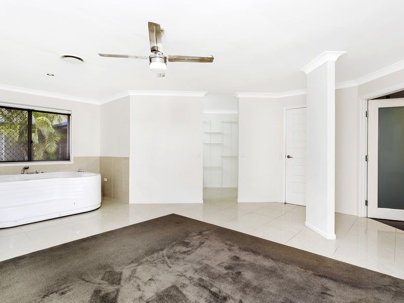 38 Eastern Court, Helensvale QLD 4212