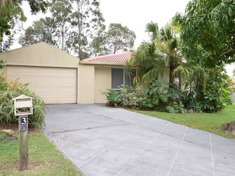 3 Robe Court, Helensvale QLD 4212