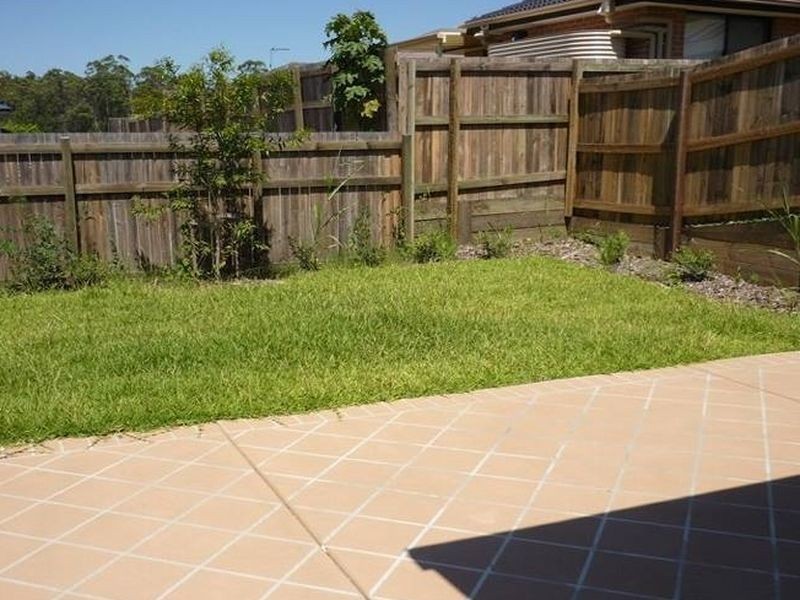 1/13 Bailer Street, Coomera QLD 4209